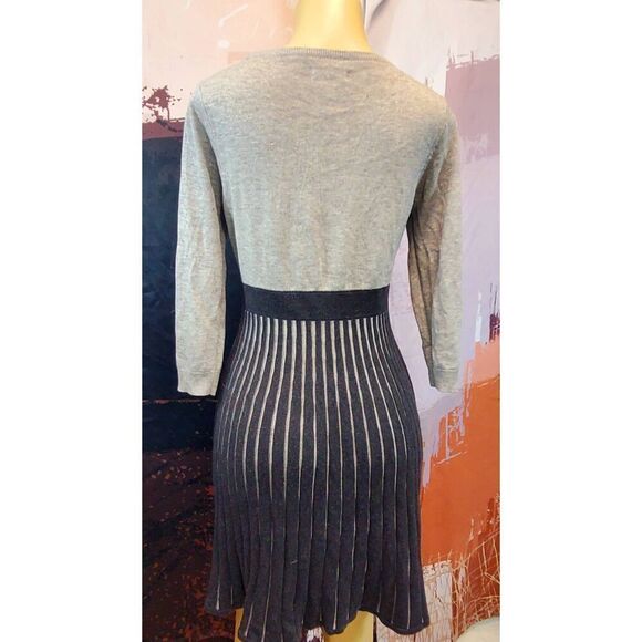 Calvin Klein dress - Picture 2 of 5